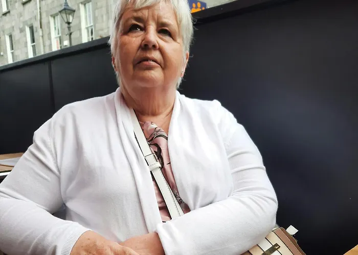 Kemar House Post Code F26rr28 4* ベルマレット