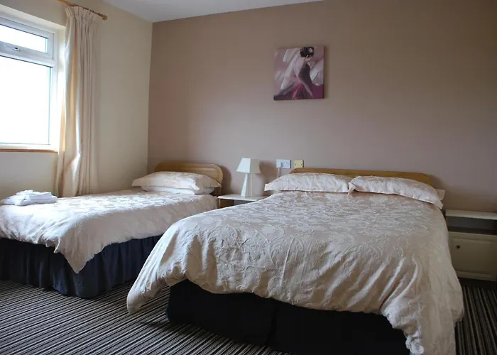 Kemar House Post Code F26rr28 4* ベルマレット